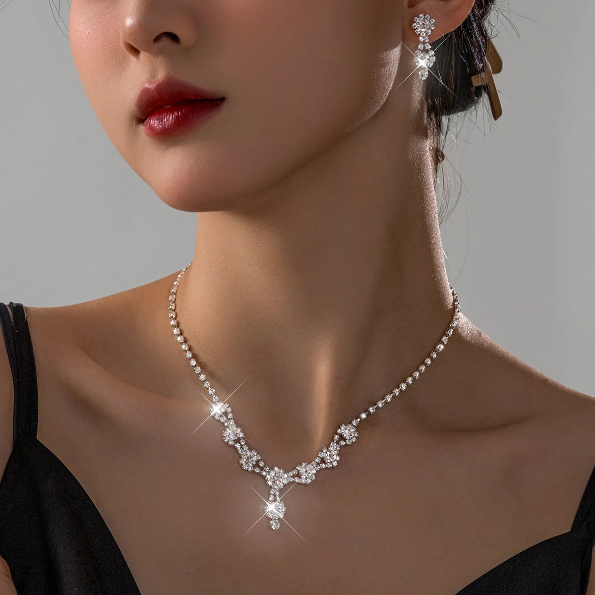 Ensemble de bijoux élégant en strass 3 pièces (Benin)