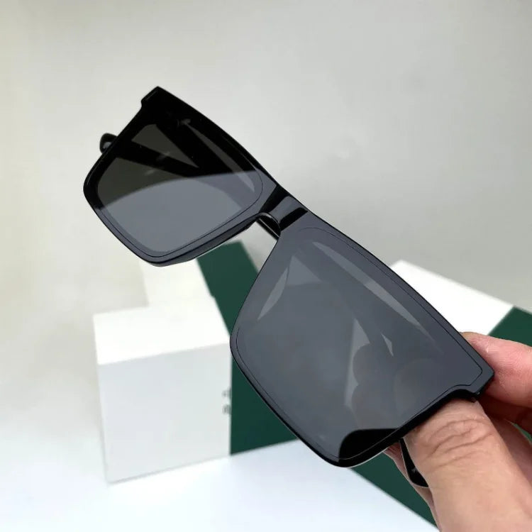 Lunettes de soleil polarisées à la mode (Gabon)