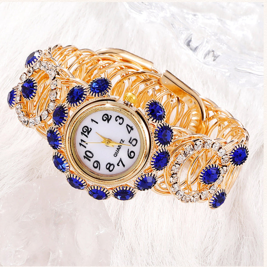 montre avec strass et ensemble de bijoux (Côte d'Ivoire)