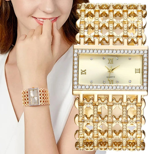 Montre femme de luxe avec bracelet diamant (Gabon)