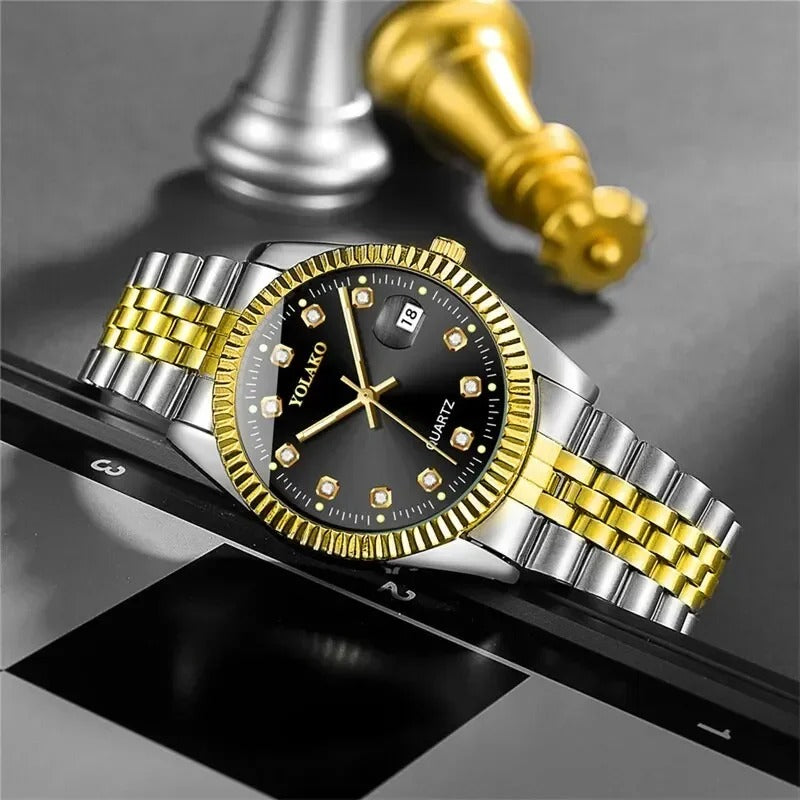 Montre moderne en acier et diamants (Gabon)