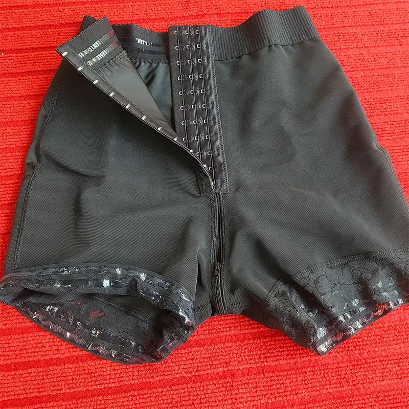 Culotte rehausseur de fesses et de hanches (Gabon)