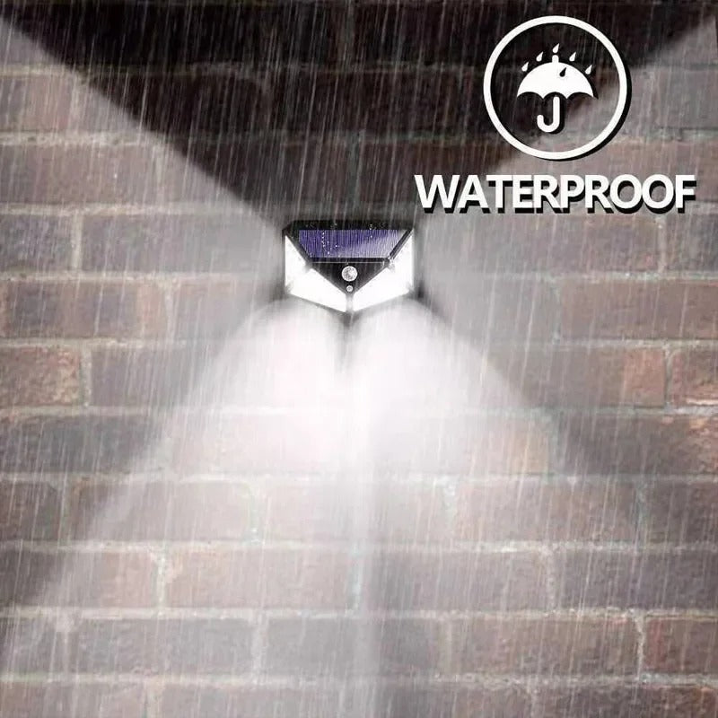 Applique LED à énergie solaire (Niger)