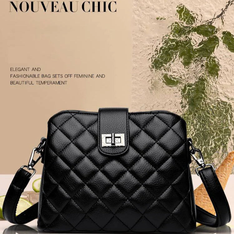 Sac original en cuir noir brodé (Gabon)