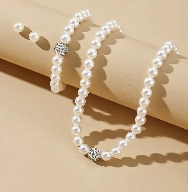 Ensemble de 3 pièces en perles d'imitation (Congo)